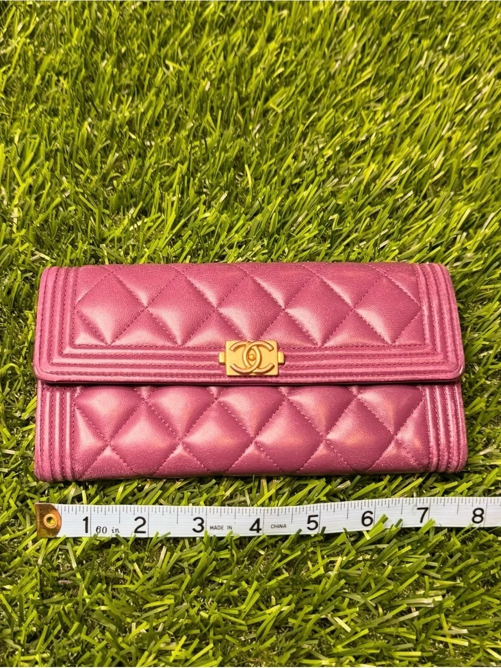 CHANEL Long Wallet BOY CHANEL Caviar Skin  Leather in Plum